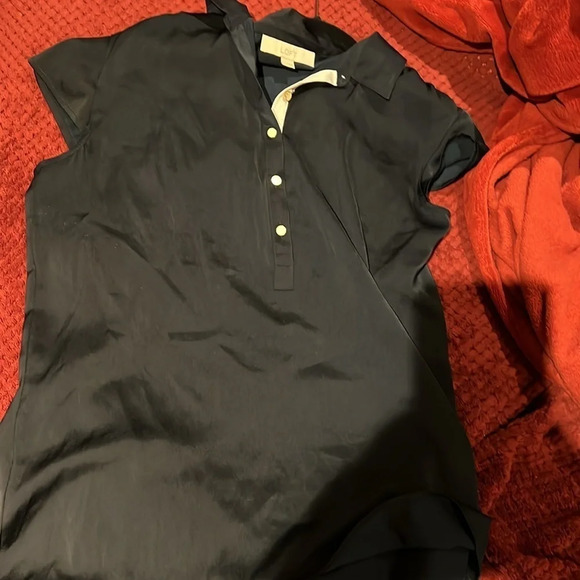 Loft navy silky cap sleeve blouse with buttons Sz M - Picture 6 of 10